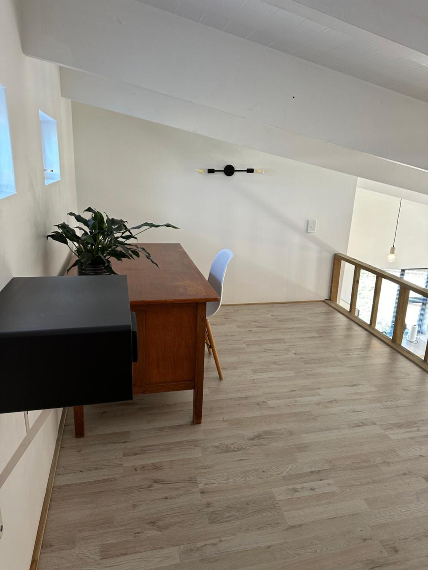 Modern Apartments Downtown 普勒滕贝格湾 外观 照片